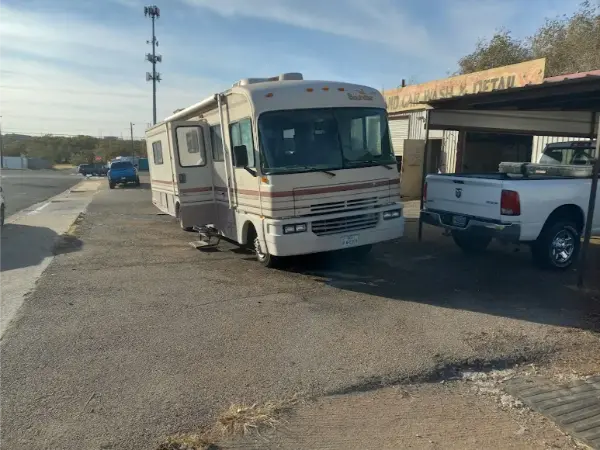 Full Service Car Wash